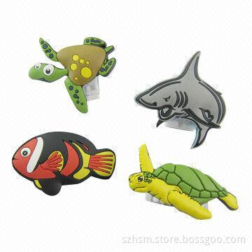 Cute and beautiful cartoon paper clips